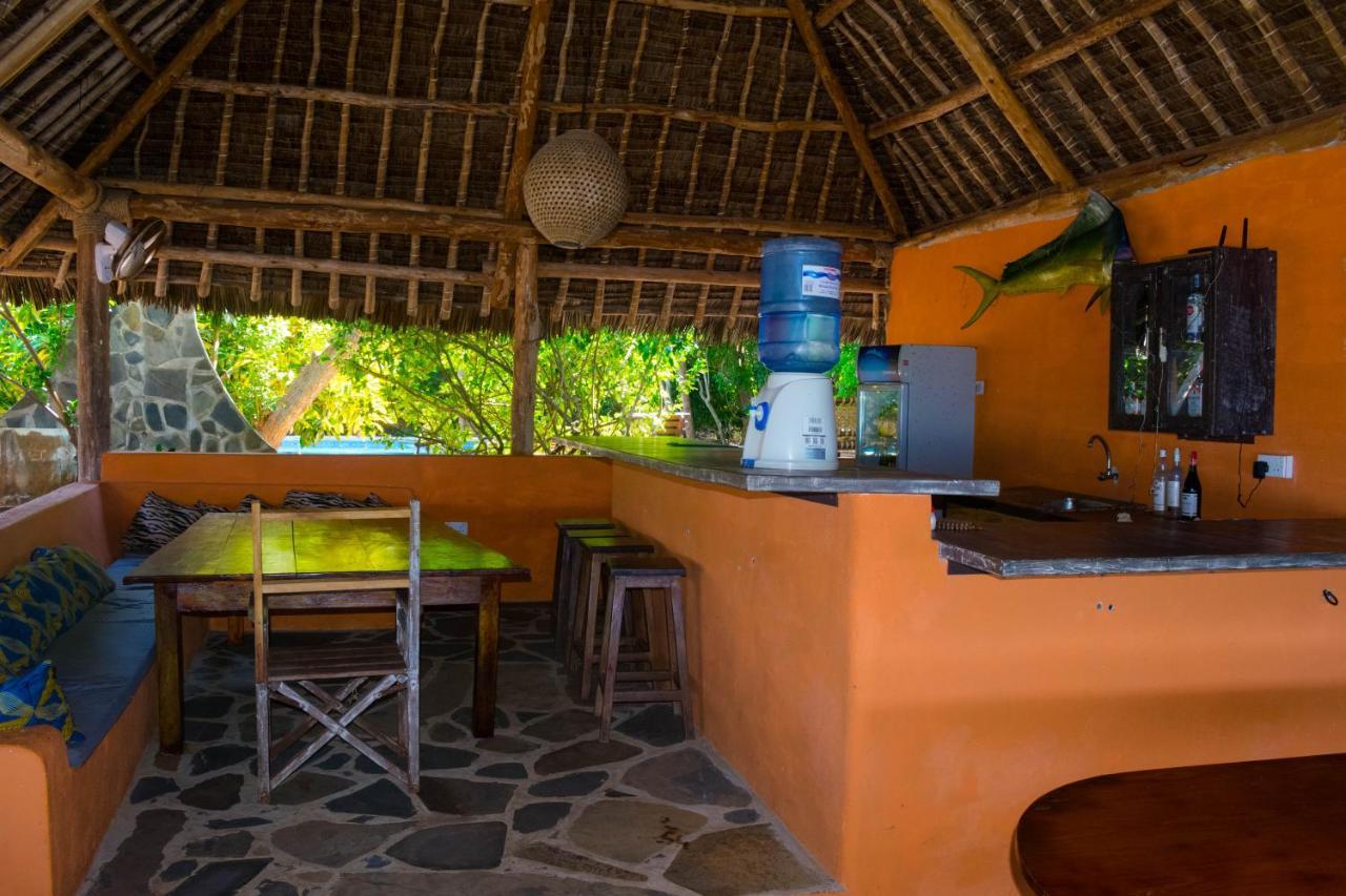 Firefly Eco Retreat Villa Shimoni ภายนอก รูปภาพ