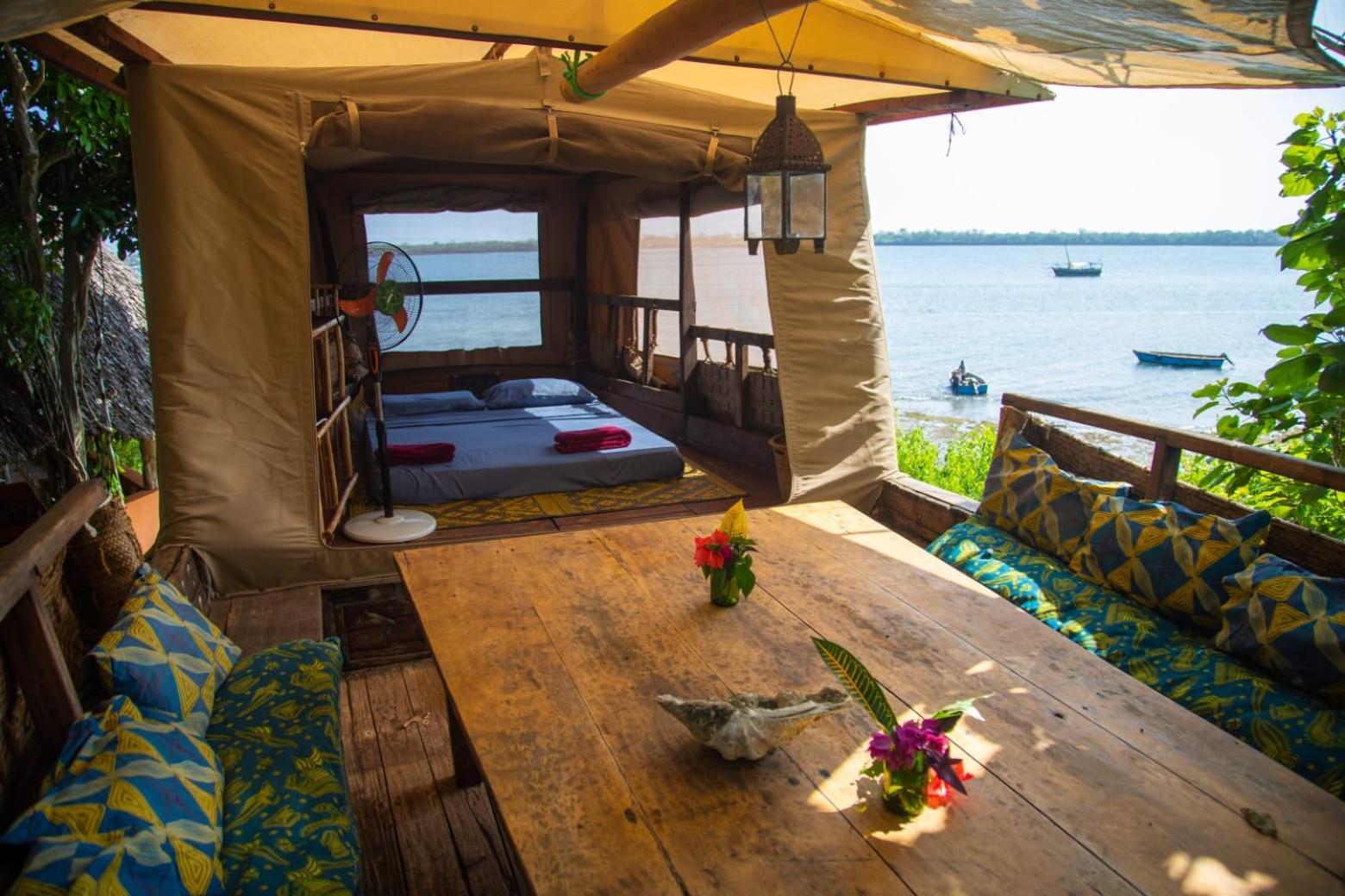 Firefly Eco Retreat Villa Shimoni ภายนอก รูปภาพ